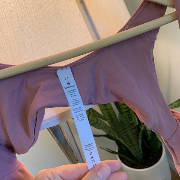 Lululemon bra - still your mind wrap around bra - Picture 6 of 6